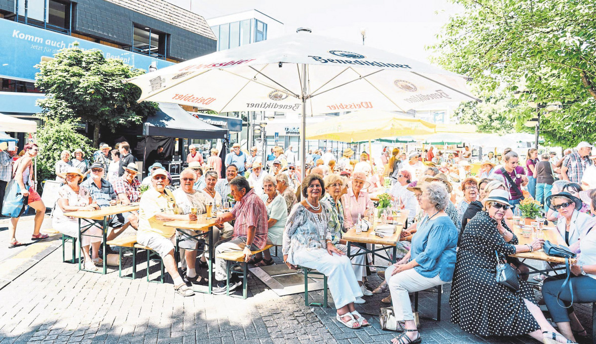 Buntes Deichstadtfest mit internationalem Programm für die ganze Familie