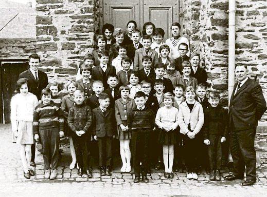 Bildung im Winter – Schulgeschichte in Keldung-3