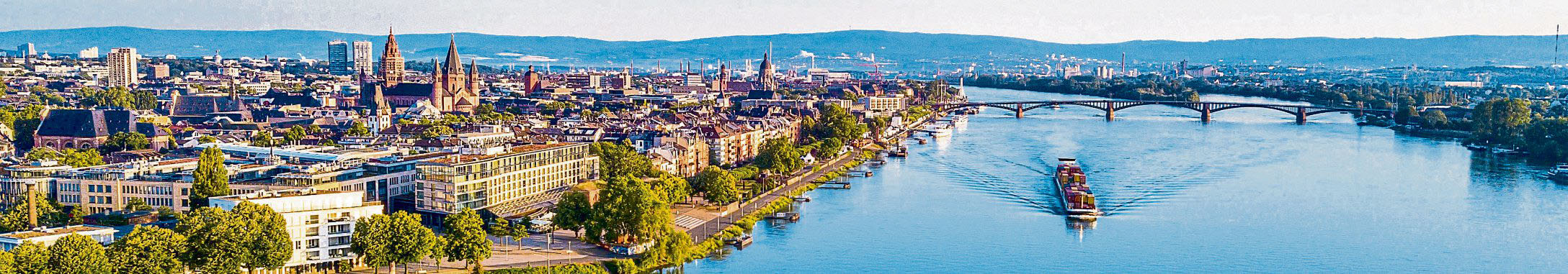 Biontech-Hauptsitz, Fastnachtshochburg, Gutenberg-Stadt