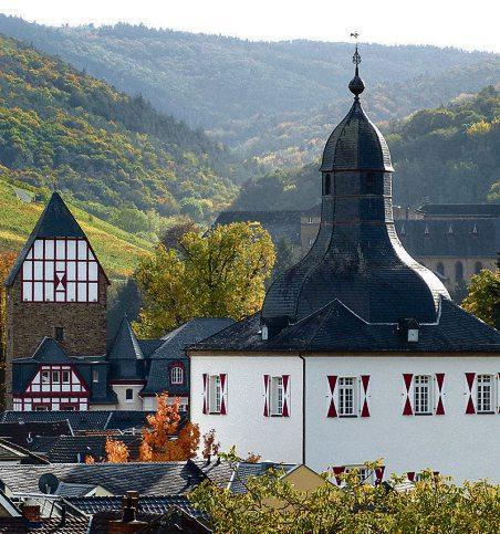 Urlaub zwischen Trümmern - das Ahrtal bleibt ein-4