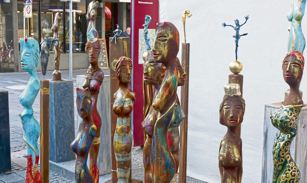 Kunsthandwerker treffen sich am Schloss-4