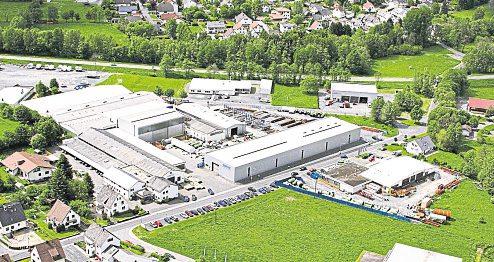 TUBE-TEC investiert in Mitarbeiter