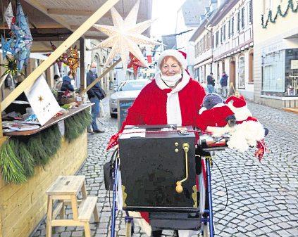 Bummeln mit Mundschutz und Abstand-7