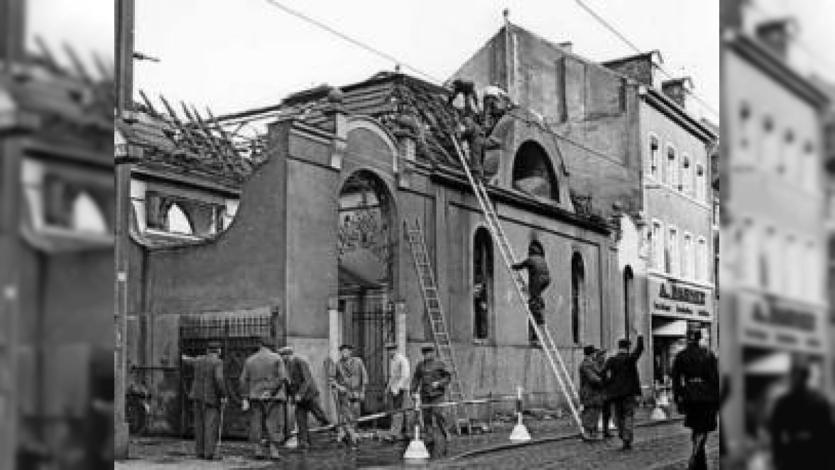 Mahnung: Gedenktafel für zerstörte Synagoge