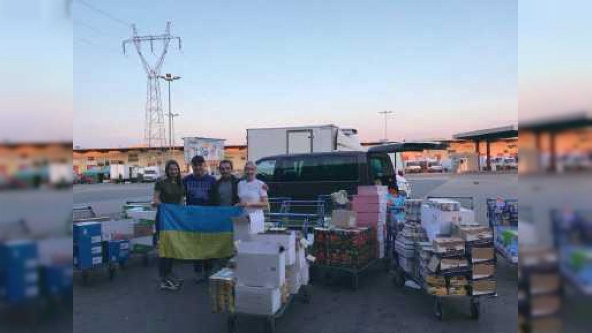 Lebensmittel, Babynahrung und Tierfutter für die Ukraine