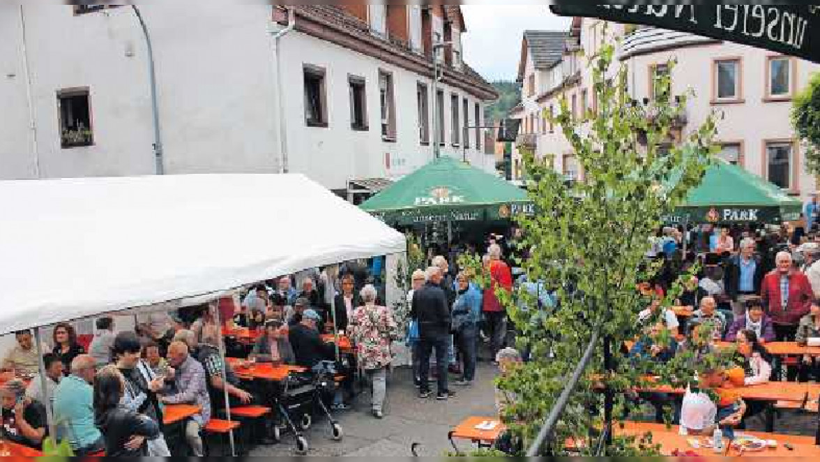 Münchweiler steht drei Tage im Zeichen des Kienholzfestes