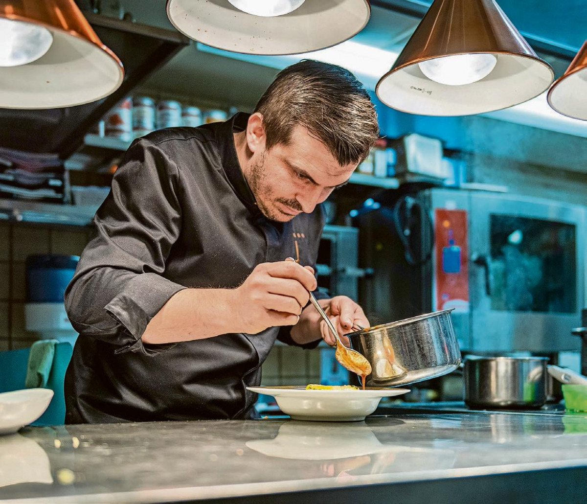 Der mit den Sternen tanzt: Ausgezeichneter Küchenchef Agron Lleshi des Restaurants Jägerhof in St. Gallen