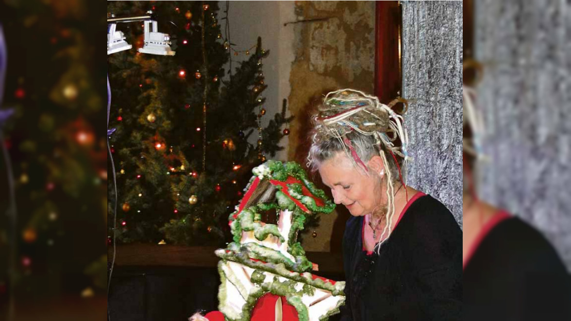 Stimmungsvoller Weihnachtsmarkt auf Schloss Hundisburg 