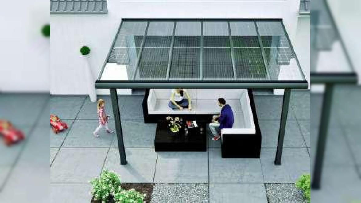 Ein Solardach für die Terrasse